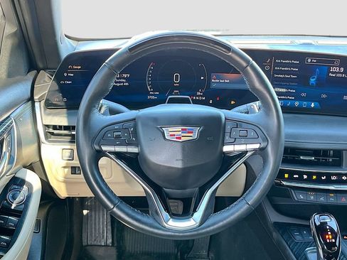 Used 2025 Cadillac CT5 Premium Luxury w/ Sun And Sound Package AWD/4WD image 11