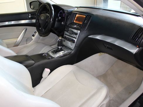 Used 2013 INFINITI G37 Journey w/ Premium Pkg RWD image 30
