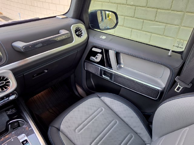 Used 2025 Mercedes-Benz G 580 w/ EQ Technology image 42