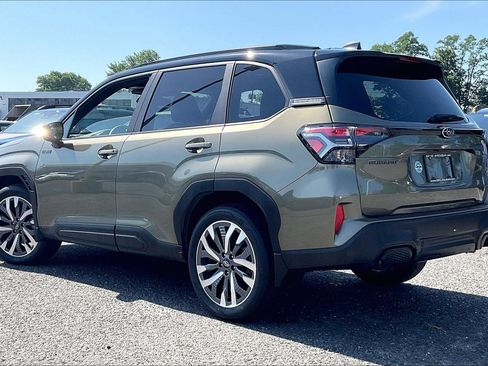 Certified 2025 Subaru Forester Touring w/ Touring Package AWD/4WD image 13