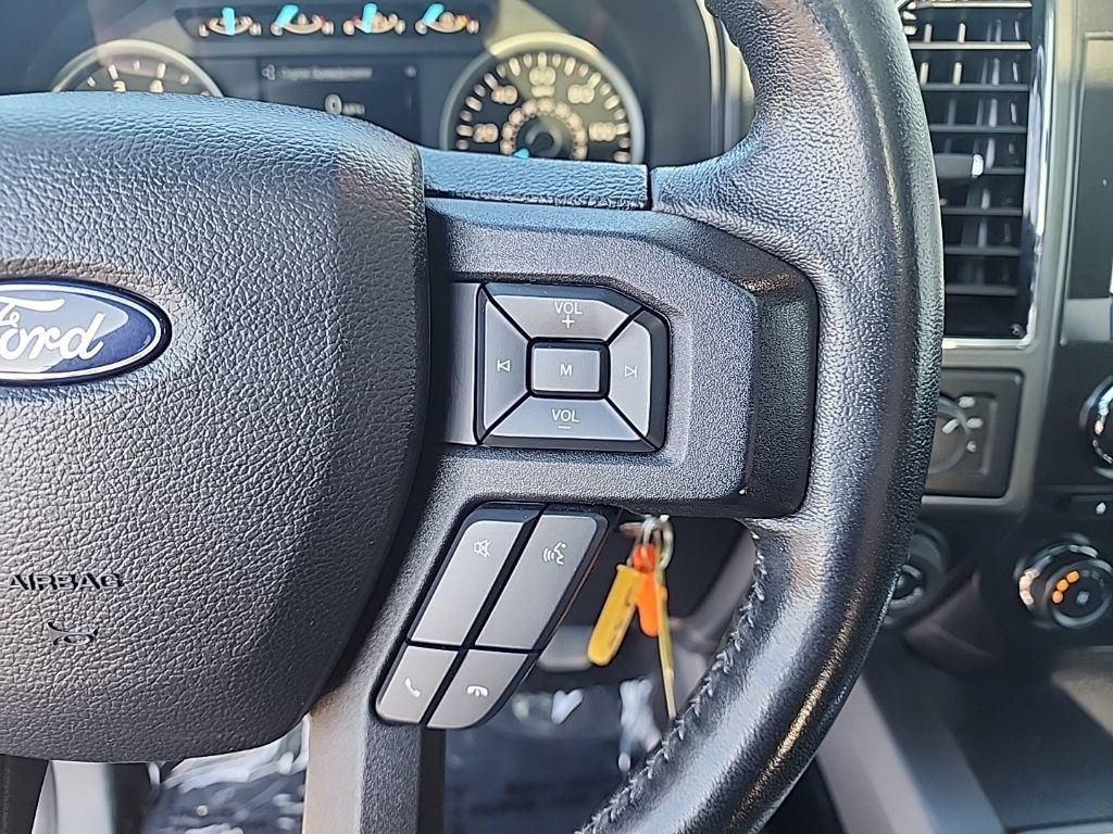 Used 2018 Ford F150 XLT w/ Equipment Group 302A Luxury AWD/4WD image 16