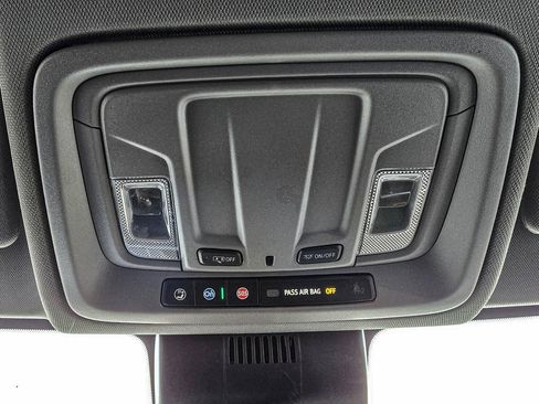 Certified 2023 Chevrolet Silverado 1500 LT image 24