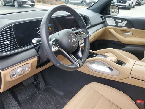 Used 2025 Mercedes-Benz GLE 450e 4MATIC image 22