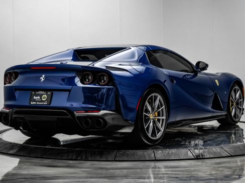Used 2022 Ferrari 812 GTS RWD image 22