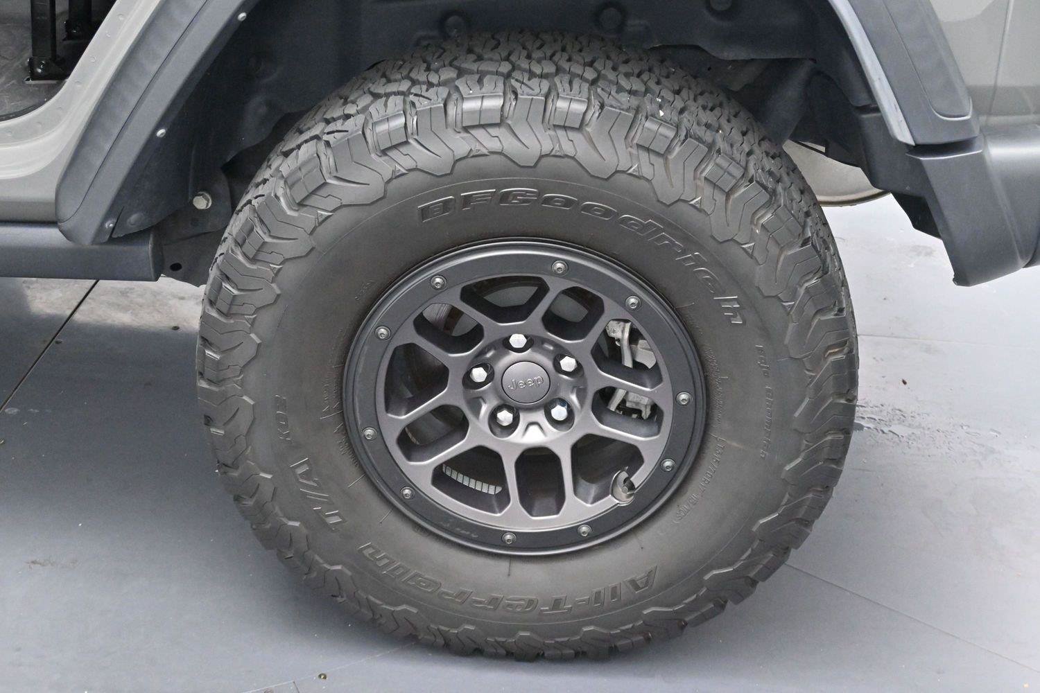 Used 2023 Jeep Wrangler Unlimited Sport AWD/4WD image 27