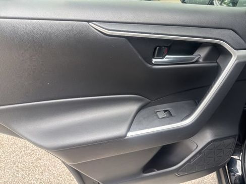 Used 2023 Toyota RAV4 XLE Premium FWD image 22