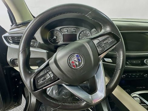 Used 2024 Buick Enclave Essence w/ Experience Buick Package AWD/4WD image 16