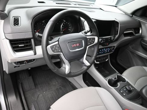 Used 2023 GMC Terrain SLT w/ Infotainment Package II FWD image 33
