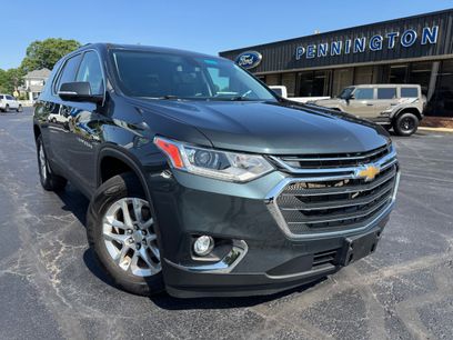 Used 2020 Chevrolet Traverse LT