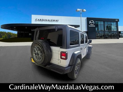 Used 2024 Jeep Wrangler Unlimited Sport AWD/4WD image 5