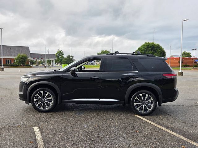 New 2026 Nissan Pathfinder Platinum FWD image 4