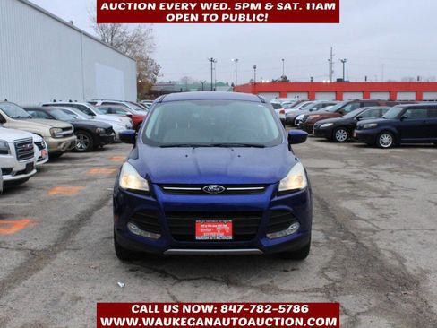 Used 2014 Ford Escape SE image 2