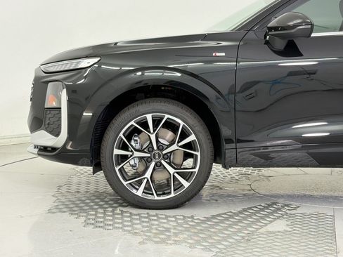 New 2026 Audi Q3 quattro 2.0T AWD/4WD image 22