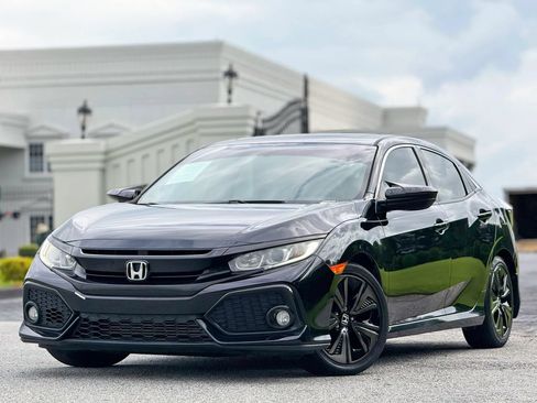 Used 2018 Honda Civic EX image 2