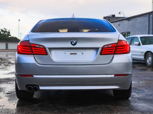 Used 2011 BMW 528i Sedan image 7