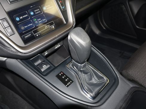 Used 2025 Subaru Outback image 30