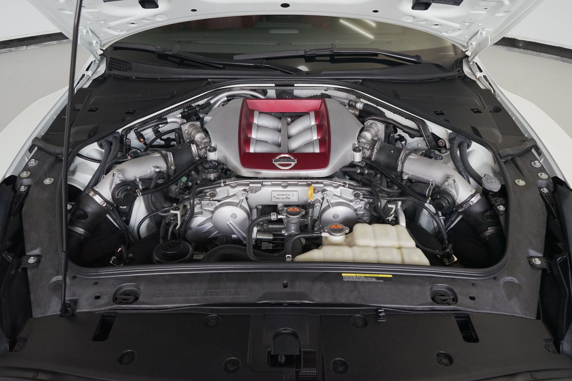 Used 2020 Nissan GT-R Premium w/ Premium Interior Package AWD/4WD image 24