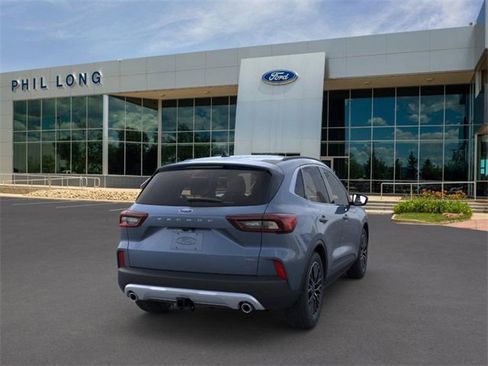 New 2025 Ford Escape SE w/ PHEV Premium Package FWD image 8