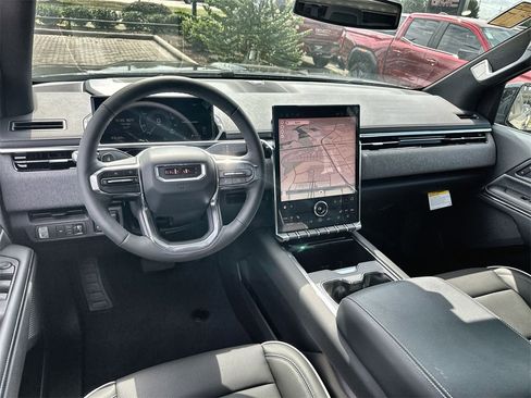 New 2026 GMC Sierra EV Elevation image 20