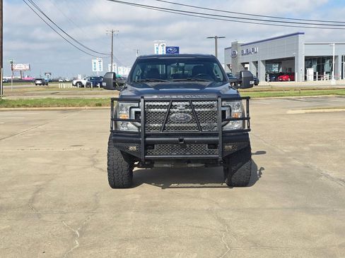 Used 2021 Ford F250 Lariat w/ Lariat Value Package image 6