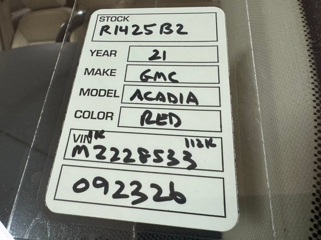 Used 2021 GMC Acadia Denali w/ Denali Technology Package FWD image 30