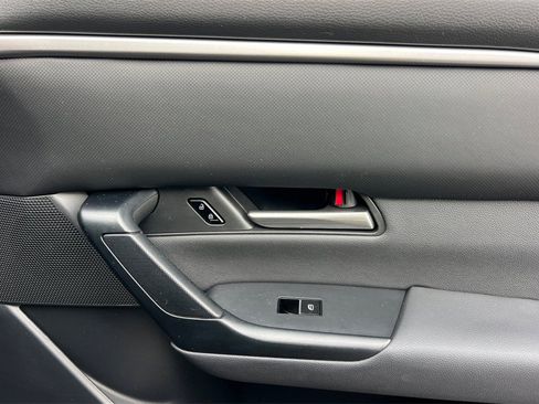 Certified 2025 MAZDA CX-50 AWD 2.5 S w/ Preferred Package image 22