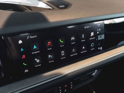 New 2025 Porsche Cayenne image 23