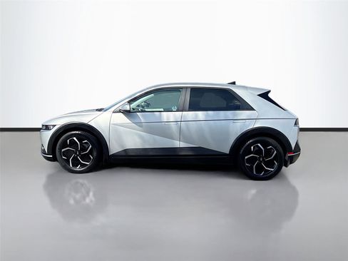 Used 2023 Hyundai Ioniq 5 SEL image 4