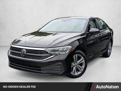 Used 2024 Volkswagen Jetta SE FWD image 1