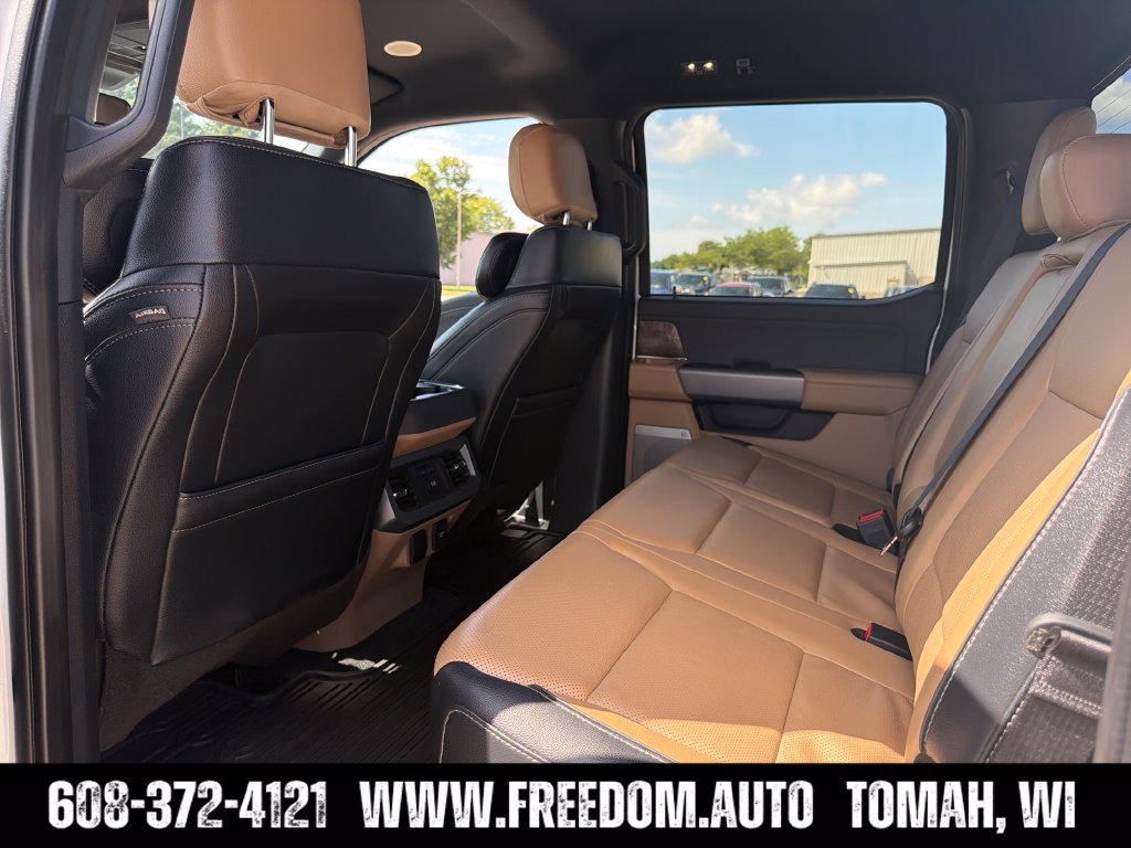 Used 2023 Ford F350 Lariat w/ Lariat Ultimate Package AWD/4WD image 30