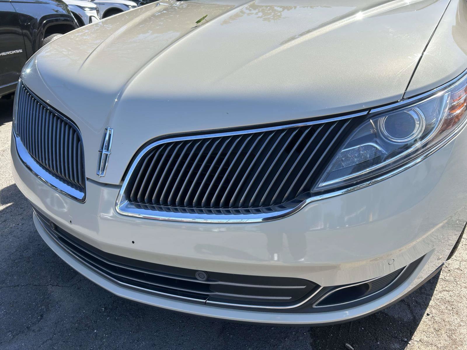 Used 2016 Lincoln MKS w/ Equipment Group 101A FWD image 10