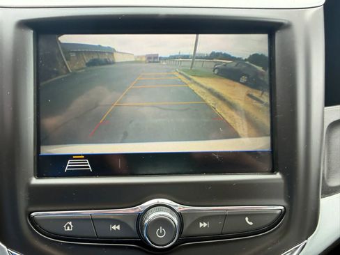Used 2019 Chevrolet Sonic LS FWD image 21