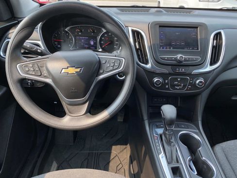 Used 2023 Chevrolet Equinox LT w/ LPO, Floor Liner Package image 10