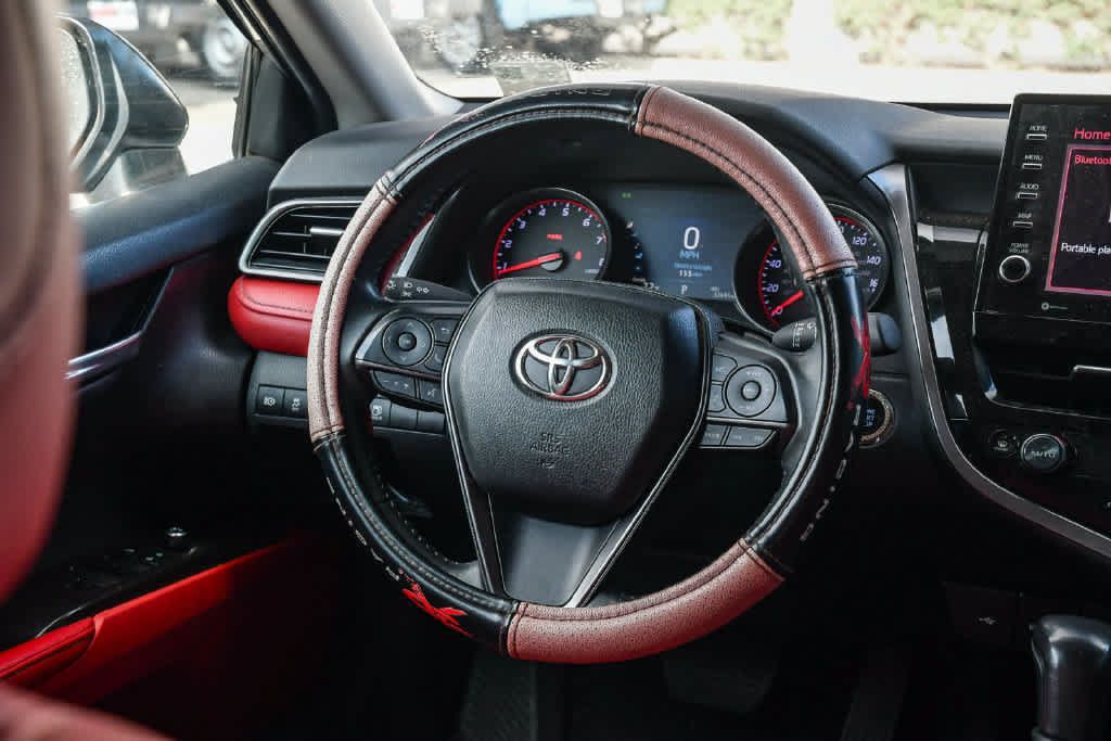 Used 2024 Toyota Camry XSE FWD image 13