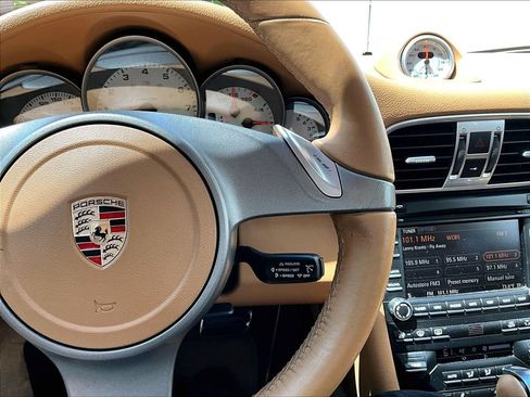 Used 2009 Porsche 911 Carrera S RWD image 24