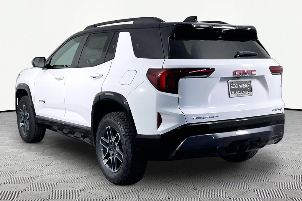 New 2027 GMC Terrain AT4 w/ Convenience Package III AWD/4WD image 4