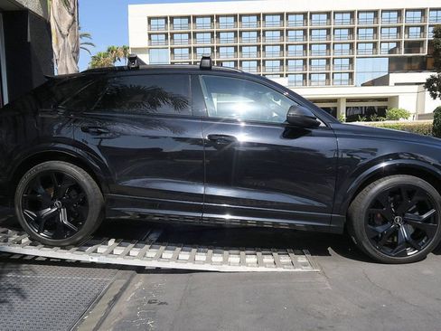 Used 2021 Audi RS Q8 w/ Carbon Optic Package AWD/4WD image 46