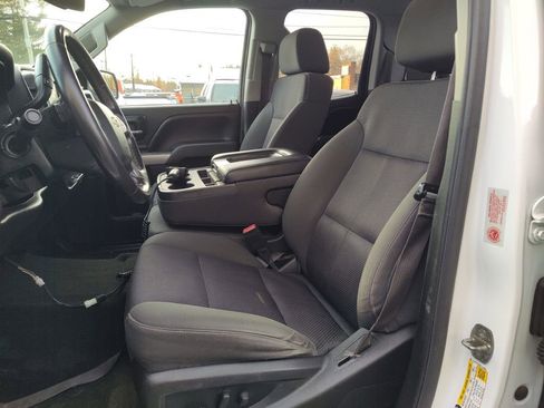 Used 2015 Chevrolet Silverado 2500 LT w/ LT Convenience Package image 12