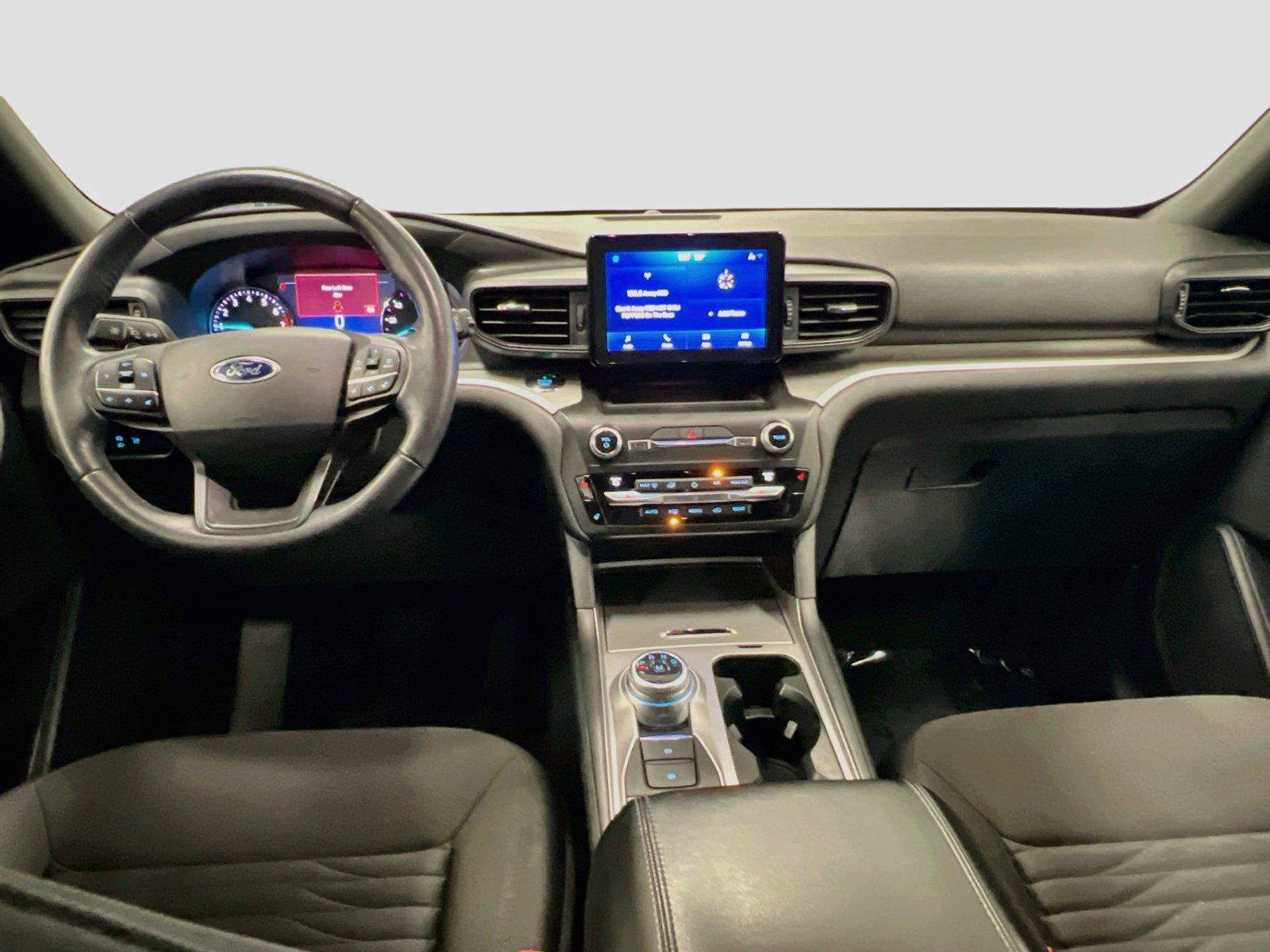 Used 2020 Ford Explorer XLT w/ Comfort Package AWD/4WD image 31