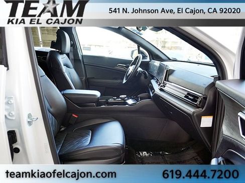 Used 2023 Kia Sportage X-Line AWD/4WD image 11