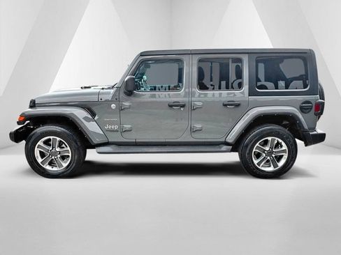 Used 2021 Jeep Wrangler Unlimited Sahara w/ Uconnect 4C Nav & Sound Group AWD/4WD image 4