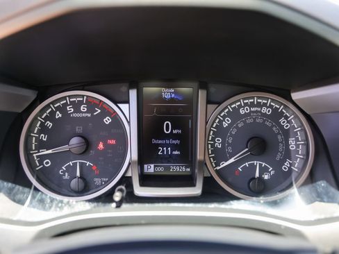 Used 2023 Toyota Tacoma SR5 RWD image 10
