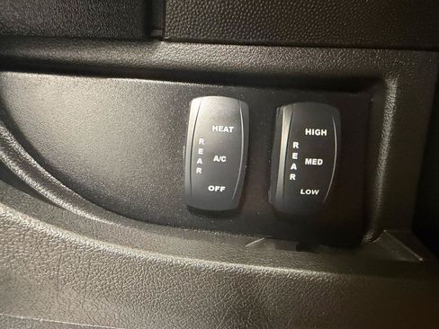 Used 2021 RAM ProMaster 1500 FWD image 16
