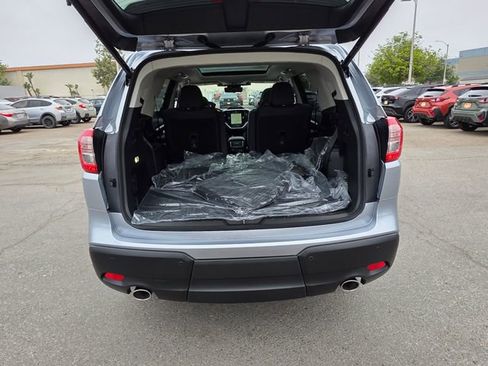 New 2025 Subaru Ascent Touring w/ Popular Package #2 image 13