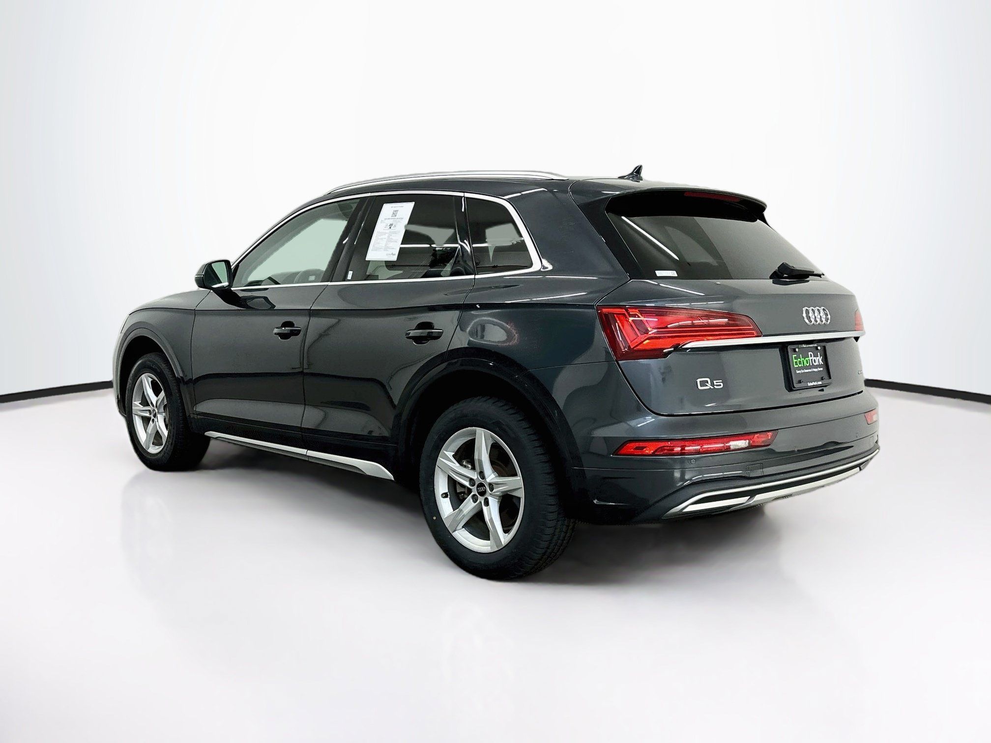 Used 2023 Audi Q5 2.0T Premium w/ Convenience Package AWD/4WD image 5