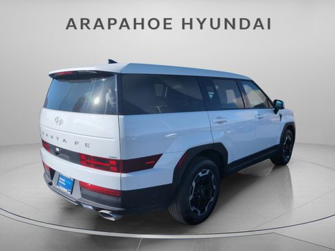 Used 2025 Hyundai Santa Fe SE image 7
