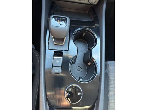 Certified 2023 Nissan Rogue SV image 22