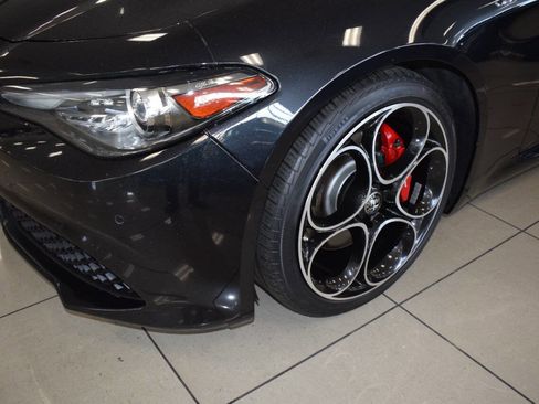 Used 2022 Alfa Romeo Giulia Veloce image 4
