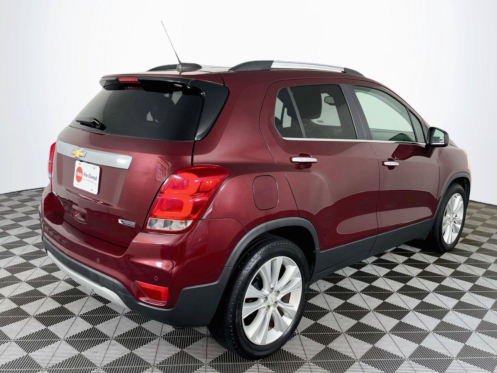 Used 2017 Chevrolet Trax Premier FWD image 9