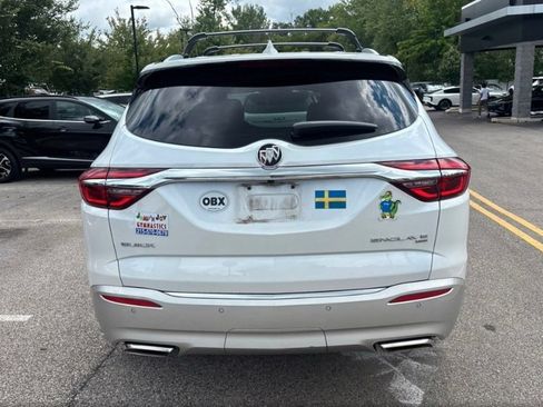 Used 2018 Buick Enclave Premium w/ Experience Buick Package AWD/4WD image 9